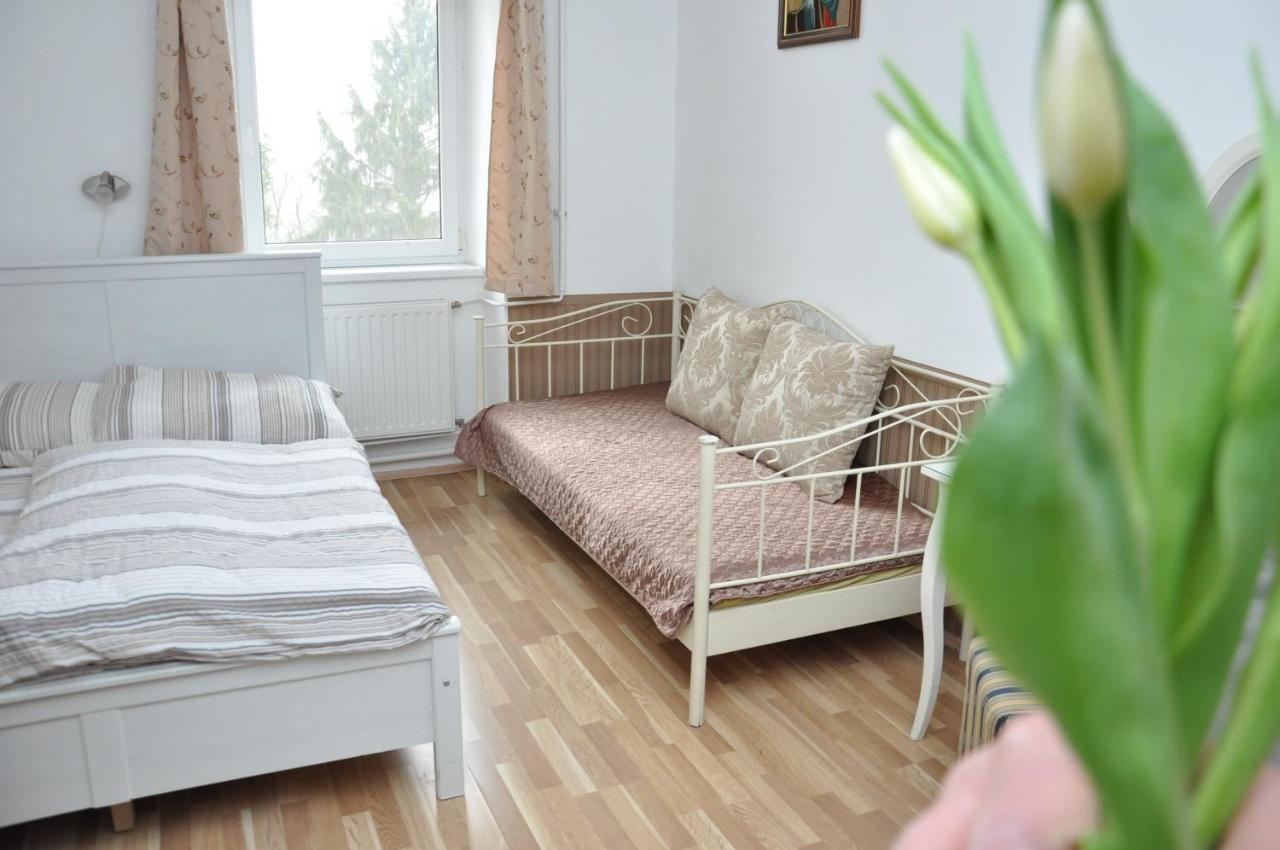 Bed and Breakfast Gloriett Panzio Fertoboz Екстер'єр фото