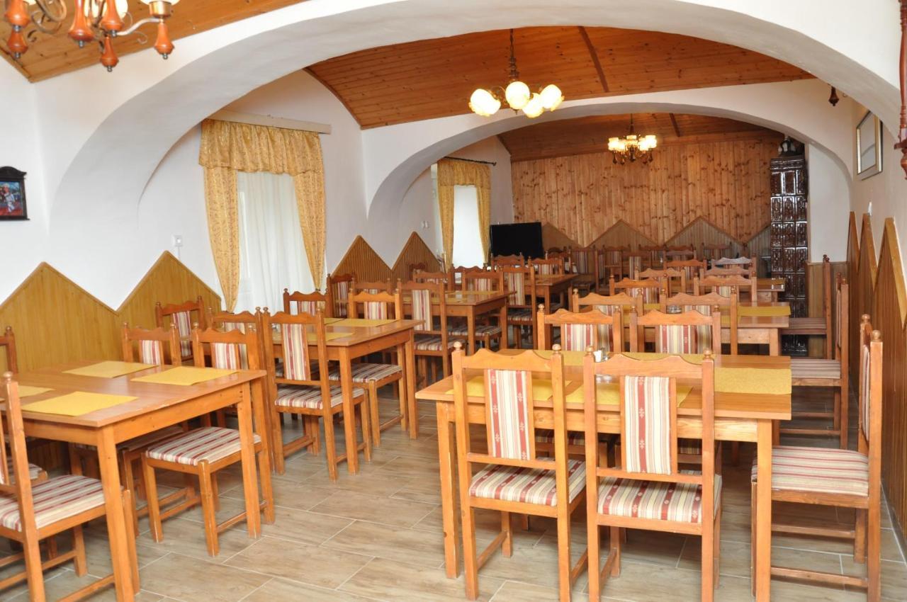 Bed and Breakfast Gloriett Panzio Fertoboz Екстер'єр фото